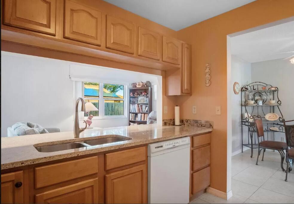 Villa "Impressa" - Billiard,Ping-Pong Table, Lanai, Fire Pit, Bbq Grill, View, Patio, Back Yard New Port Richey Exteriér fotografie